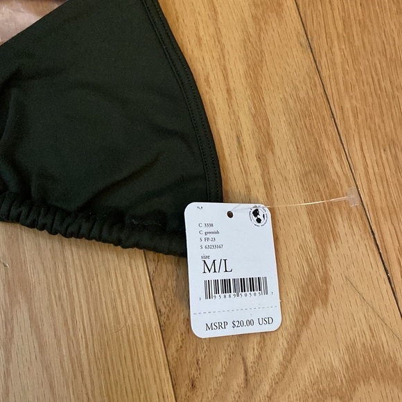 NWT Intimately Free People Sammi Triangle bra in dark olive green size M/L - Picture 3 of 5